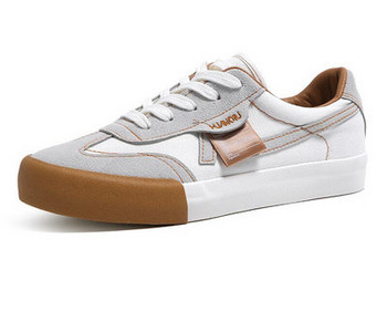 Tenisi dama din piele intoarsa ecologica cu talpa plata si sireturi