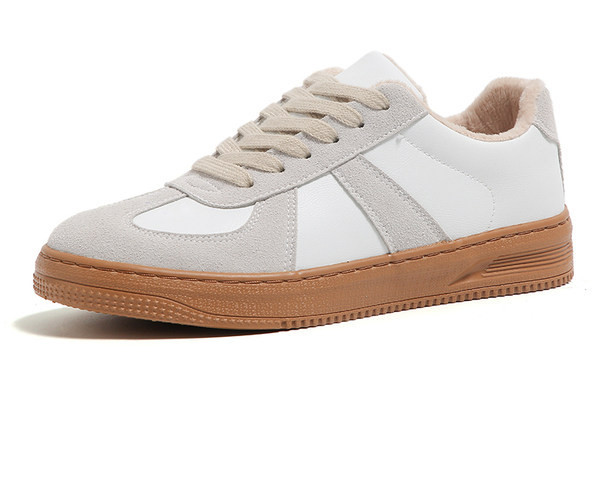 Μοντέρνα γυναικεία sneakers από οικολογικό δέρμα με απαλή φόδρα