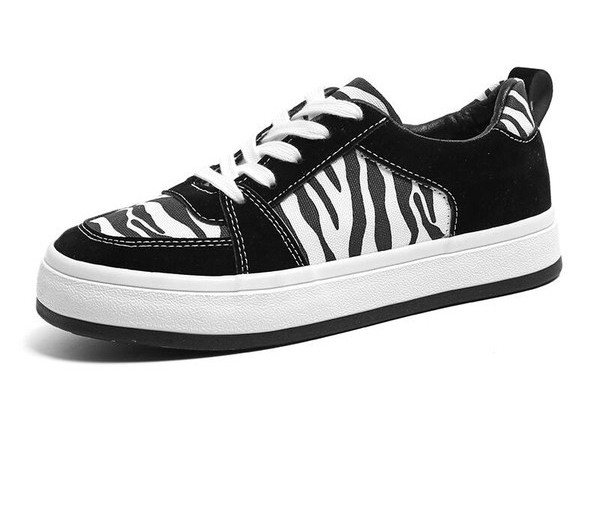 Adidasi eleganti de dama cu imprimeu animal in negru