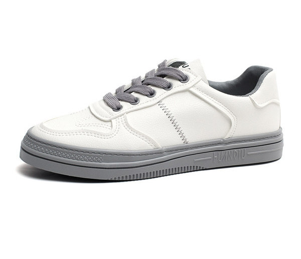 Γυναικεία sneakers κλασικό μοντέλο σε δύο χρώματα