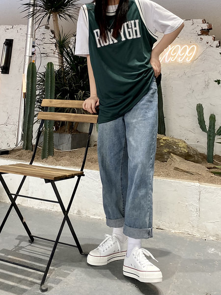 Casual γυναικεία sneakers από ύφασμα απλό μοντέλο