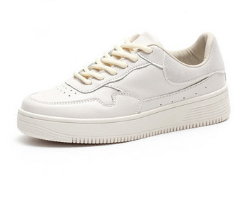 Γυναικεία σημερινά sneakers σε δύο μοντέλα με κορδόνια