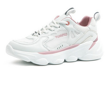 Adidași moderni de damă cu inscripție și plasă