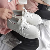 Γυναικεία casual sneakers από ύφασμα με επίπεδη σόλα