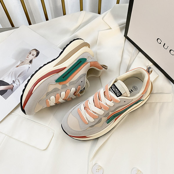 Elegantne ženske tenisice s ravnim potplatom i vezicama