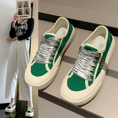 Casual γυναικεία sneakers με κορδόνια και επίπεδη  σόλα