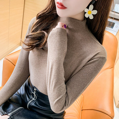 Γυναικεία εφαρμοστή μπλούζα με γιακά