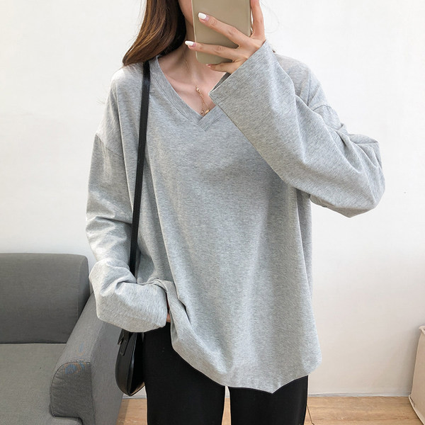 Bluză largă din bumbac model asimetric