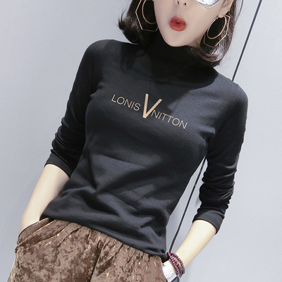 Γυναικεία μοντέρνα μπλούζα με γιακά και επιγραφή