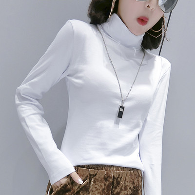 Bluză de damă simplă cu guler polo