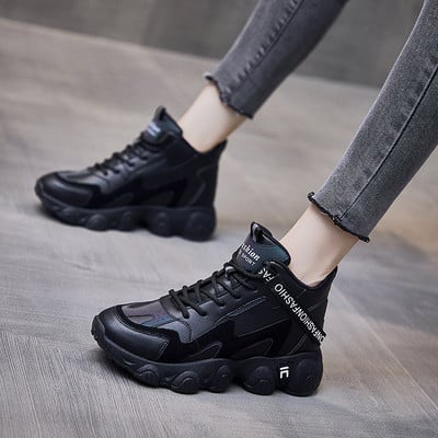 Σύγχρονα γυναικεία sneakers με τραχιά σόλα σε τρία μοντέλα