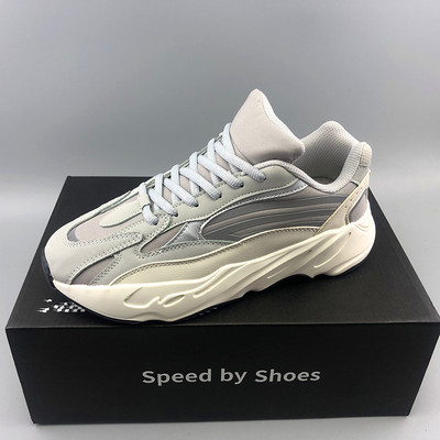 Ανδρικά αθλητικά παπούτσια από οικολογικό σουέτ - τρία μοντέλα