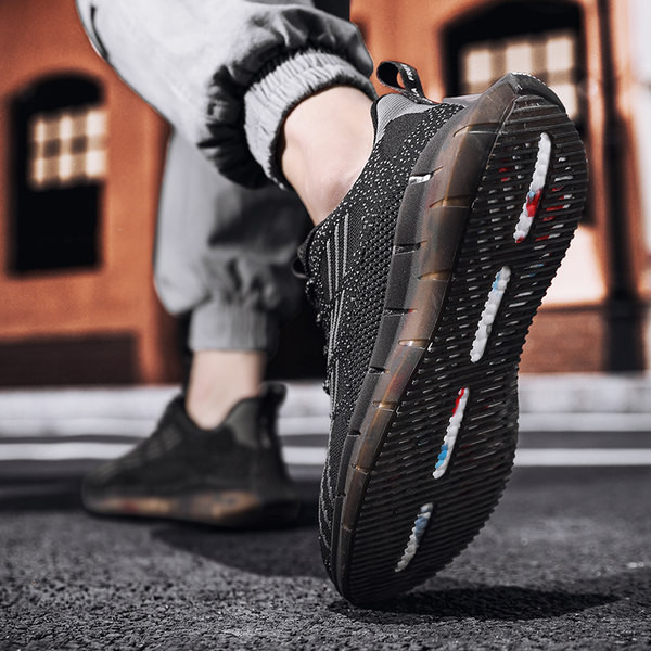 Adidasi sport barbati cu talpa colorata - doua modele