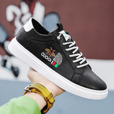 Νέο μοντέλο ανδρικά sneakers από έκο δέρμα με κέντημα
