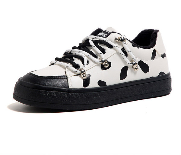 Ženske tenisice s aplikacijom i vezicama