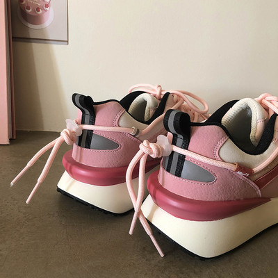 Γυναικεία sneakers με eco suede κορδόνια