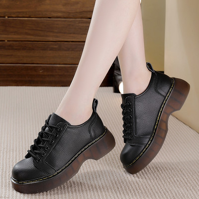 Γυναικεία παπούτσια από οικολογικό δέρμα με κορδόνια σε πολλά χρώματα