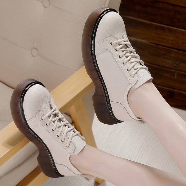 Γυναικεία παπούτσια από οικολογικό δέρμα με κορδόνια σε πολλά χρώματα