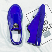 Ανδρικά παπούτσια από λουστρίνι με επίπεδη σόλα