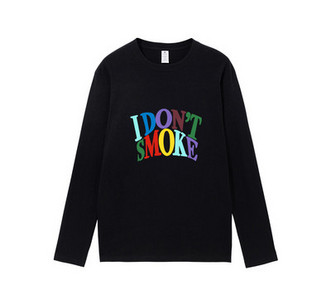 Γυναικεία μονόχρωμη μπλούζα με πολύχρωμη επιγραφή