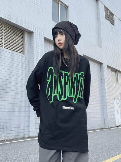 Νέο μοντέλο γυναικεία φαρδιά μπλούζα με απλικέ - δίχρωμη