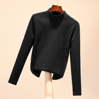 Polo dens de toamnă-iarnă cu o inscripție