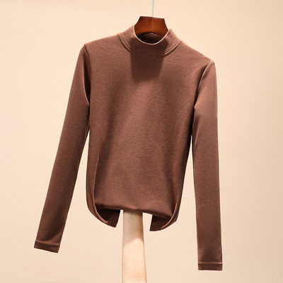 Polo dens de toamnă-iarnă cu o inscripție