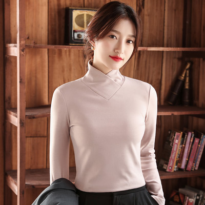 Γυναικεία μπλούζα με ψηλό γιακά και μακριά μανίκια