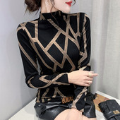 Γυναικεία μπλούζα με γεωμετρικά σχήματα, μακριά μανίκια