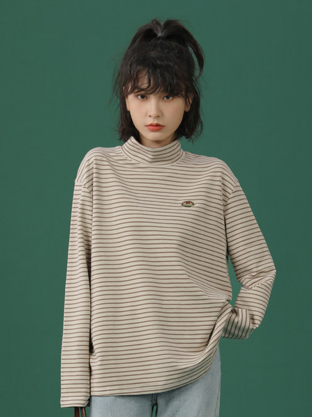 Ležerna ženska prugasta bluza s polo kragnom