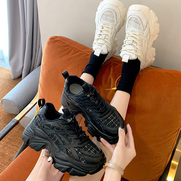 Adidasi moderni de dama cu talpa aspra din piele ecologica in doua culori