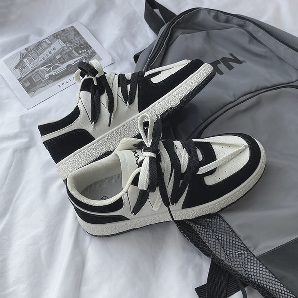 Casual γυναικεία sneakers από ύφασμα με κορδόνια και επίπεδη σόλα