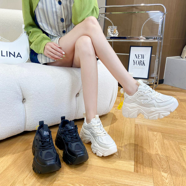 Tenisi dama topici model uni cu talpa aspra