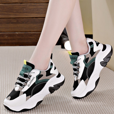 Adidasi de dama cu sireturi si talpa plata