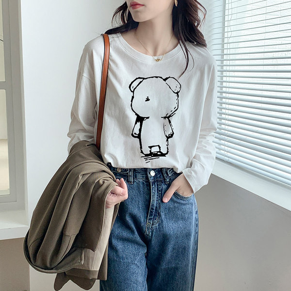 Bluză de damă lată cu aplicație