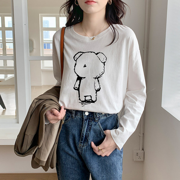 Bluză de damă lată cu aplicație