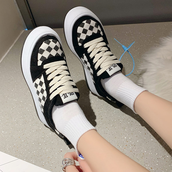 Tenisi dama in carouri cu cravate in doua culori