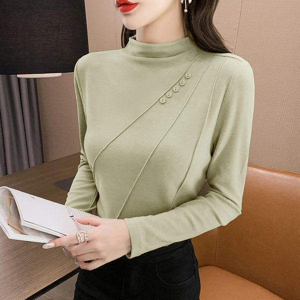 Ženska jesensko-zimska polo majica s ukrasnim gumbima