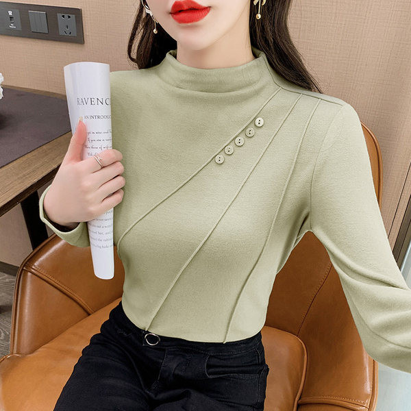 Ženska jesensko-zimska polo majica s ukrasnim gumbima