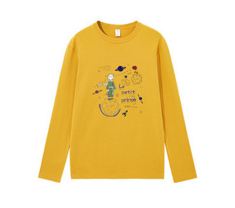 Ležerna proljetno-jesenska bluza s printom u boji