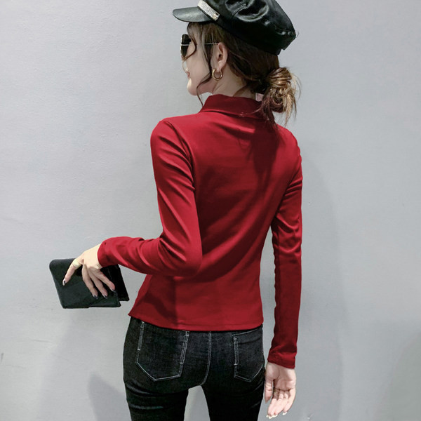 Bluză de damă asimetrică cu guler clasic