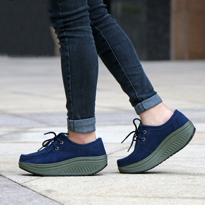 Ženske casual cipele od umjetne antilop kože s visokim potplatom