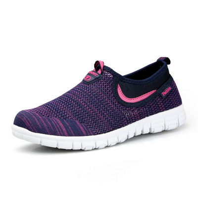 Γυναικεία υφασμάτινα sneakers με επίπεδη σόλα σε πολλά χρώματα