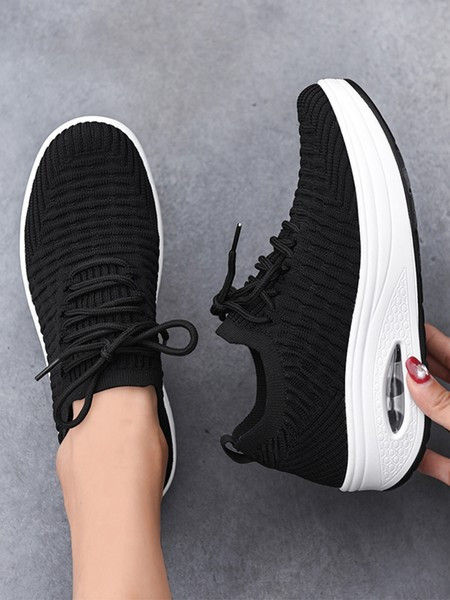 Ženske tekstilne tenisice sa zračnom komorom i vezicama