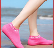 Ženske sportske čarape u četiri modela za muškarce i žene