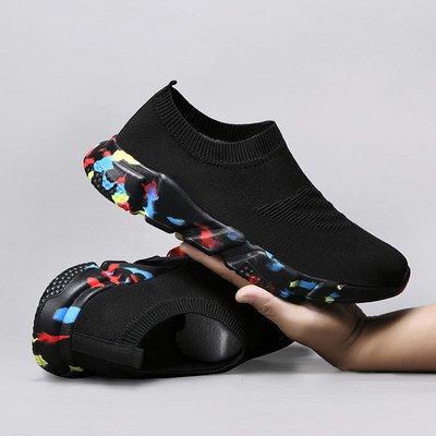 Ženske tekstilne tenisice s printom u boji na potplatu