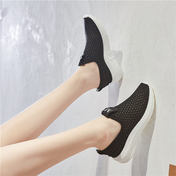 Ženske casual tenisice od mreže s ravnim potplatom