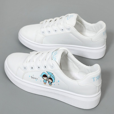 Ženske tenisice u tri modela sa aplikacijom