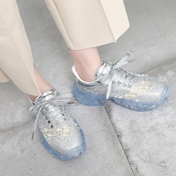 Ženske elegantne tenisice s kamenčićima i vezicama u sivoj boji