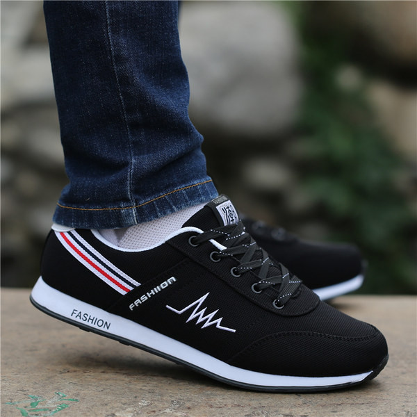 Sportske i casual tenisice s ravnim potplatom za muškarce